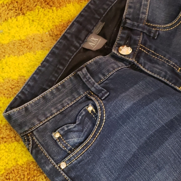 Blue jean - Picture 3 of 6